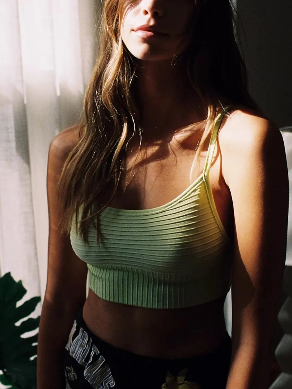 LIKE NEW UO Yellow Out From Under Bella Square Neck Seamless Bralette Size XL